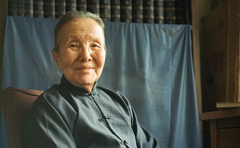 解析冰心对女人的审美标准