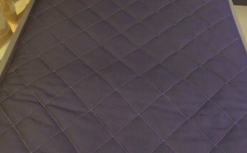 婴儿床需要买床垫吗