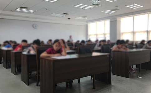 语文考试作文8篇(必备)