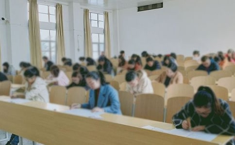(优)语文考试作文300字8篇