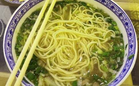 梦见吃牛肉面