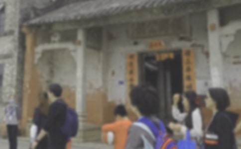 梦见祠堂