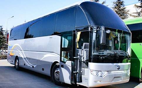 梦见大巴车冒黑烟