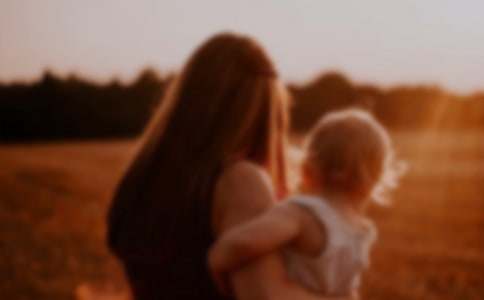 �μ���ĸ���۰�