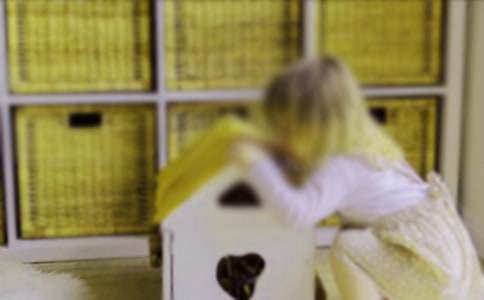 怀孕了梦见自己生了个女孩