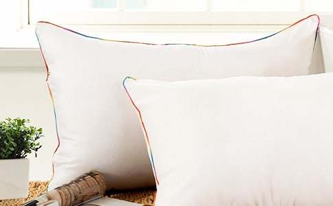 �μ���ͷ���г���